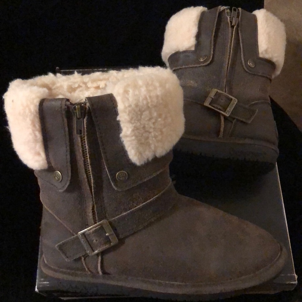 Bear paw short boots